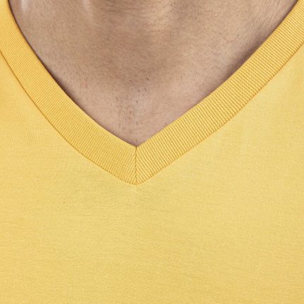 تی شرت آستین کوتاه مردانه جوتی جینز مدل بیسیک کد 1551531 رنگ زرد