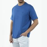 تی شرت آستین کوتاه مردانه جوتی جینز مدل یقه گرد کد 1551411 رنگ آبی تیره